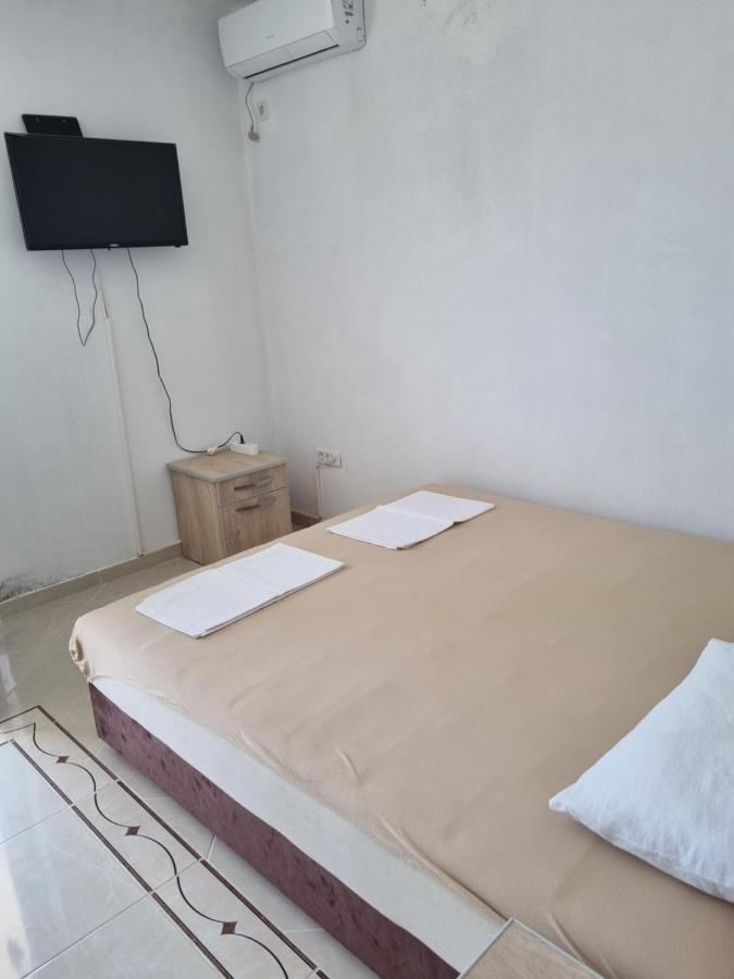 Apartmani Ani Bar Exterior foto