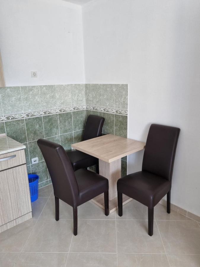 Apartmani Ani Bar Exterior foto